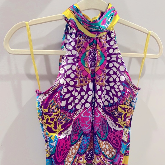 Top - Picture 1 of 3